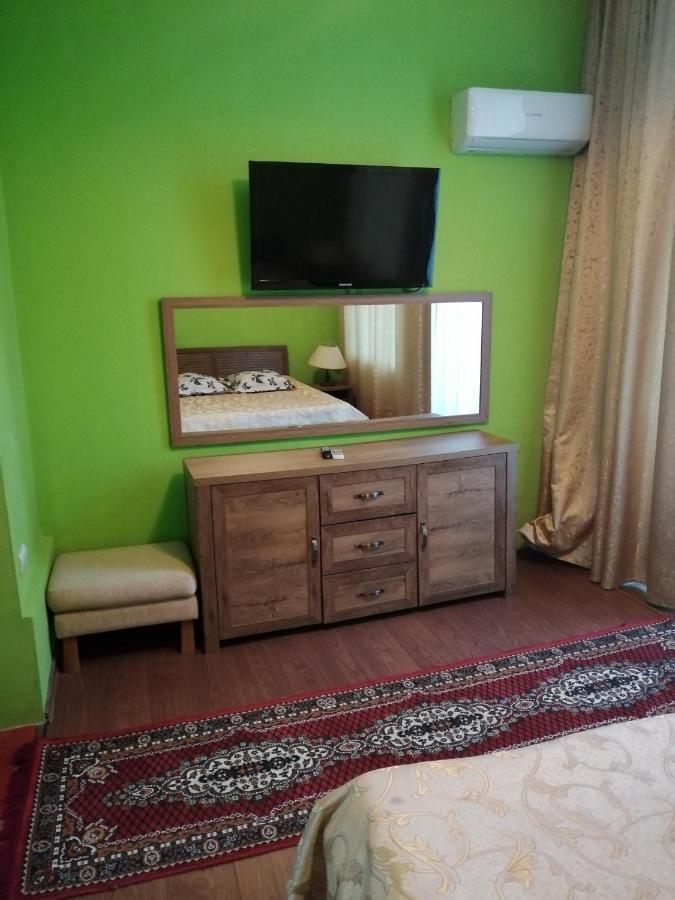 Hotel Rares Μποτοσάνι Εξωτερικό φωτογραφία